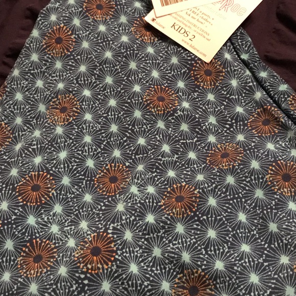 ( Bundle ) Size 2, LuLaRoe Kid Skirt (4 skirts) - Picture 6 of 8